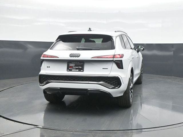 New 2026 Audi Q3 quattro 2.0T AWD/4WD image 6