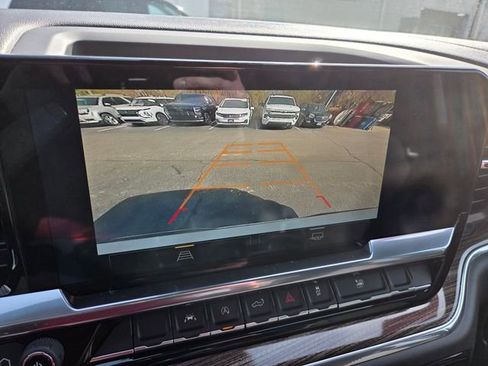 Used 2023 Chevrolet Silverado 1500 LT image 11