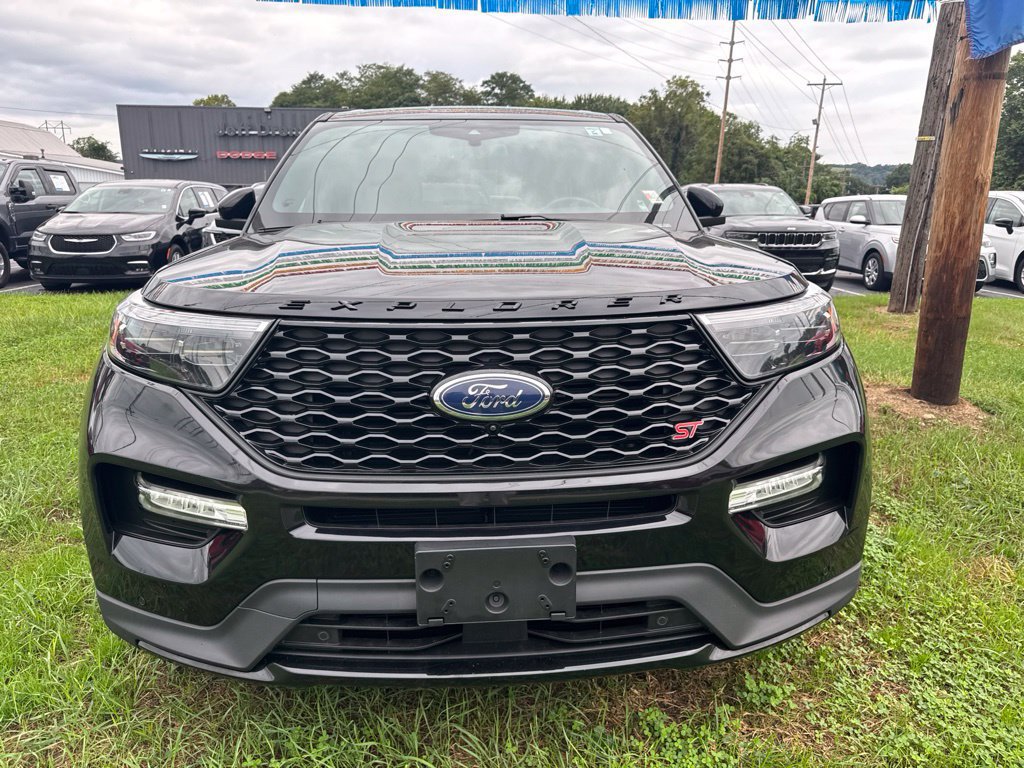 Used 2022 Ford Explorer ST w/ ST Street Pack AWD/4WD image 3