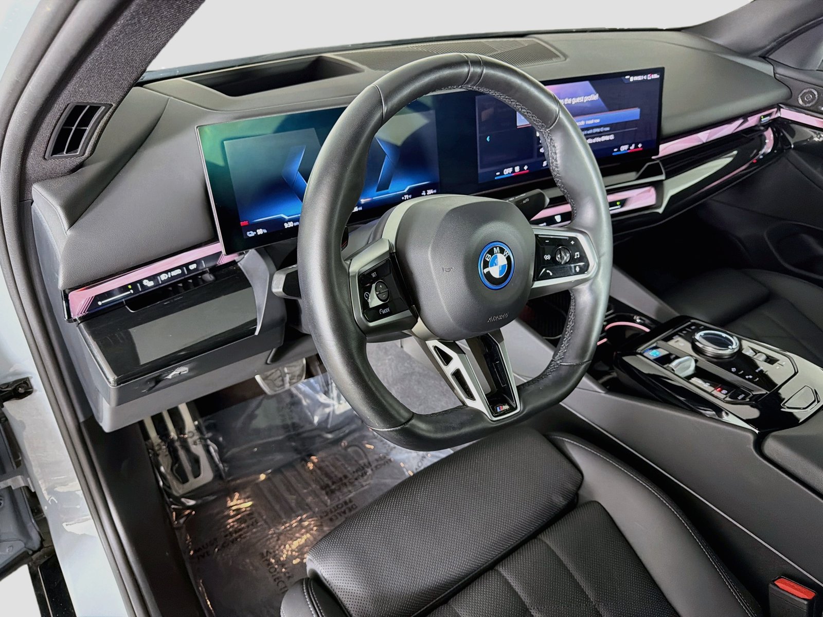 Certified 2024 BMW i5 eDrive40i w/ M Sport Package RWD image 9