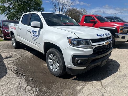Used 2022 Chevrolet Colorado LT w/ LT Convenience Package AWD/4WD image 5
