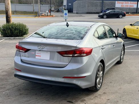 Used 2017 Hyundai Elantra Value Edition w/ Cargo Package image 6
