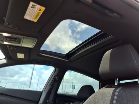 Used 2024 Honda Accord Sport image 10