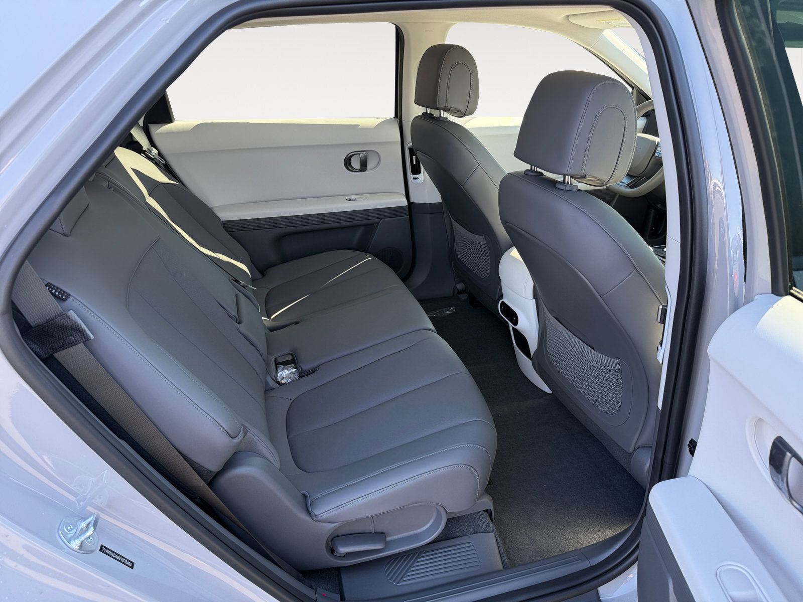 New 2027 Hyundai Ioniq 5 SEL RWD image 18