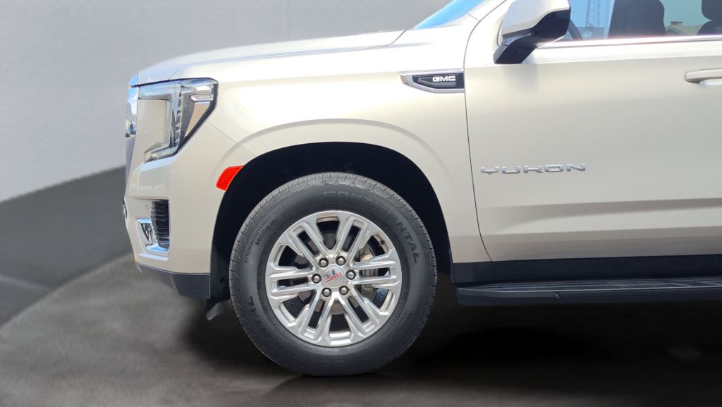 Used 2024 GMC Yukon XL SLE RWD image 28
