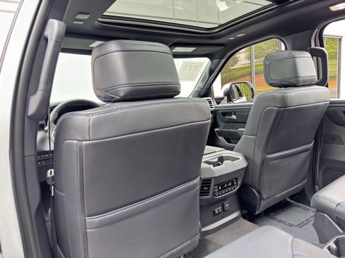 Used 2023 Toyota Sequoia Platinum AWD/4WD image 39