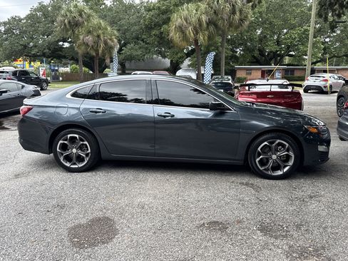 Used 2021 Chevrolet Malibu LT FWD image 6
