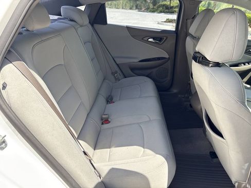 Used 2020 Chevrolet Malibu LS w/ LPO, Convenience Package 2 FWD image 14