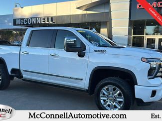 Used 2024 Chevrolet Silverado 2500 High Country w/ Technology Package video 1