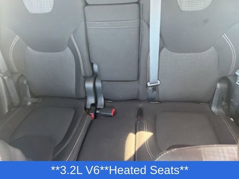 Used 2016 Jeep Cherokee Latitude w/ Cold Weather Group image 28