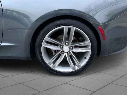 Used 2017 Chevrolet Camaro LT image 9