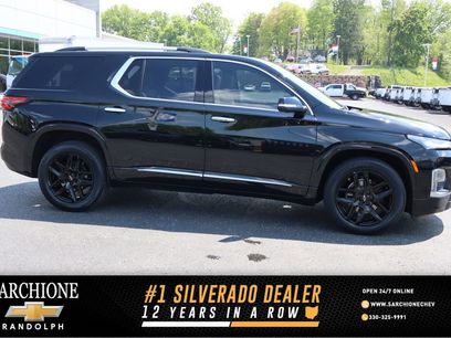 Used 2022 Chevrolet Traverse Premier