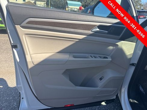Used 2019 Volkswagen Atlas SE image 10