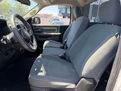 Used 2014 RAM 1500 Express RWD image 9