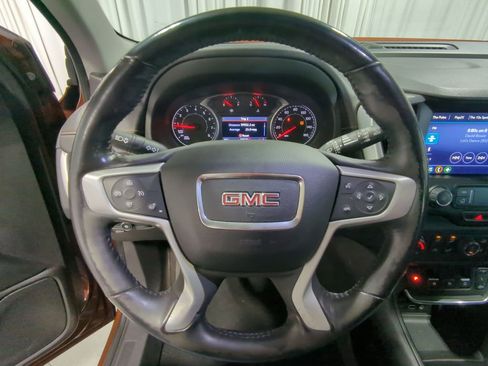 Used 2019 GMC Terrain SLT w/ Preferred Package image 28