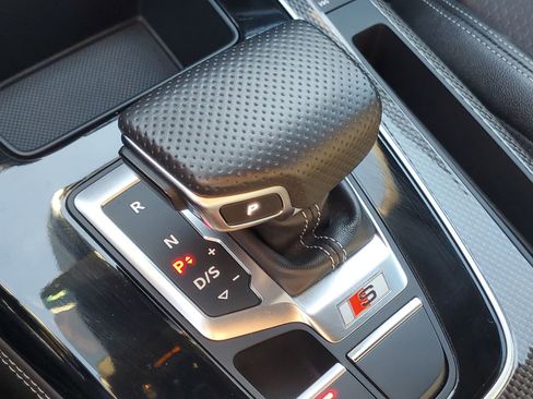 Used 2022 Audi SQ5 Premium Plus w/ Premium Plus Package image 30