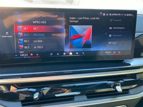 Used 2025 BMW X5 M60i w/ Executive Package image 25