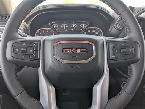 Certified 2019 GMC Sierra 1500 SLT w/ SLT Premium Plus Package AWD/4WD image 17