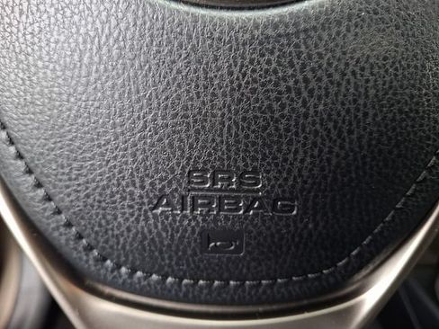 Used 2015 Toyota RAV4 XLE FWD image 15