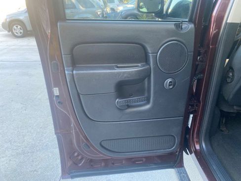 Used 2005 Dodge Ram 1500 Truck SLT image 72