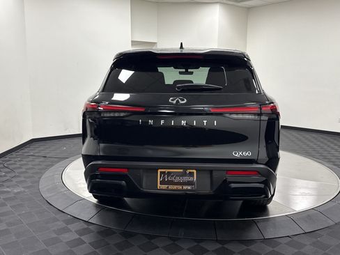 Certified 2025 INFINITI QX60 Pure FWD image 6