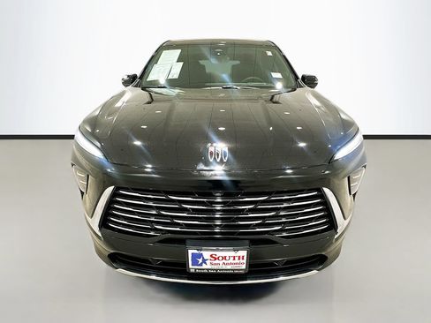 Certified 2026 Buick Enclave Preferred w/ Power Package FWD image 2