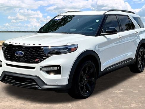 Certified 2023 Ford Explorer ST w/ Equipment Group 401A AWD/4WD image 4