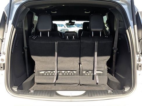 New 2026 Chrysler Pacifica Select image 29
