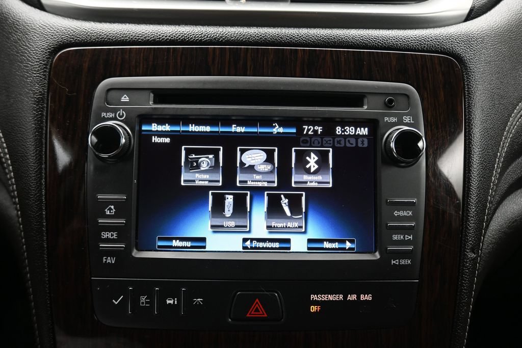 Used 2017 Chevrolet Traverse LT w/ Style and Technology Package AWD/4WD image 17