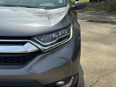 Used 2018 Honda CR-V Touring image 9