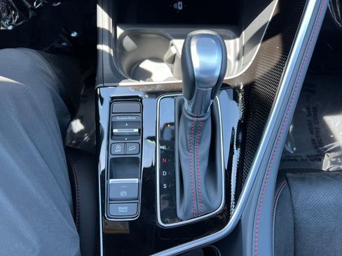 Certified 2025 Acura ADX A-Spec image 19