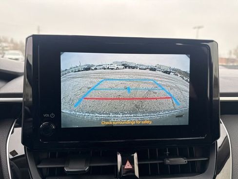 Used 2024 Toyota Corolla LE image 12