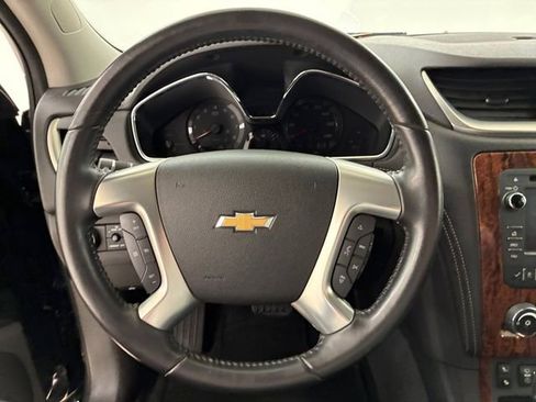 Used 2013 Chevrolet Traverse LT w/ All-Star Edition FWD image 22