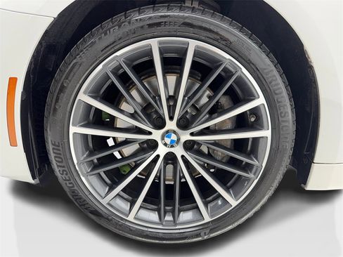 Used 2022 BMW 530i w/ Convenience Package image 53