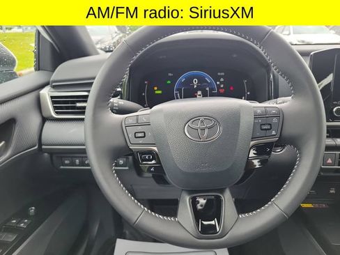 Used 2026 Toyota Camry SE FWD image 10