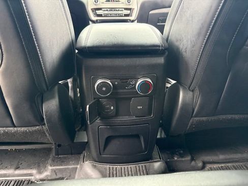 Certified 2022 Ford Explorer XLT w/ Equipment Group 202A RWD image 14