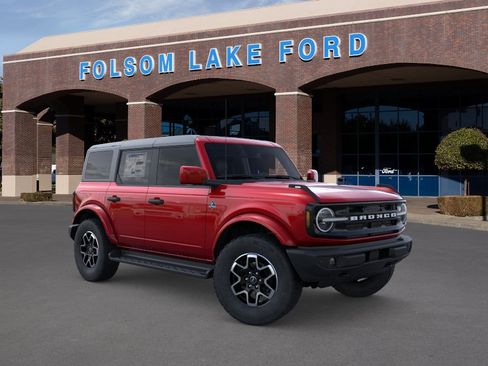 New 2026 Ford Bronco Outer Banks AWD/4WD image 7