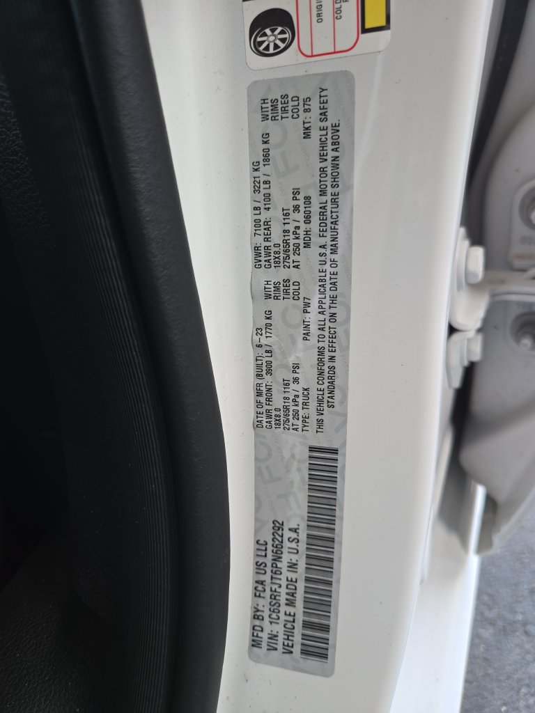 Used 2023 RAM 1500 Laramie AWD/4WD image 30