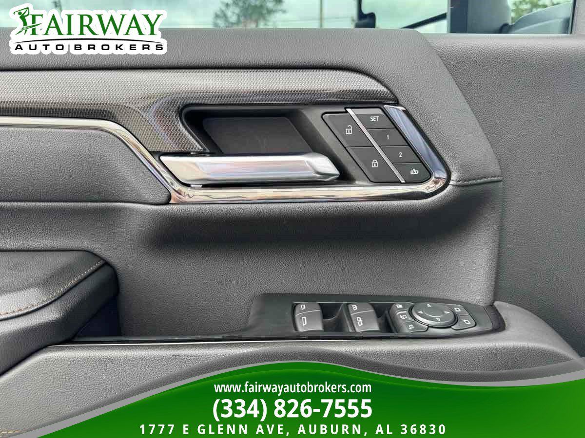 Used 2024 GMC Sierra 2500 AT4 w/ AT4 Premium Plus Package AWD/4WD image 15