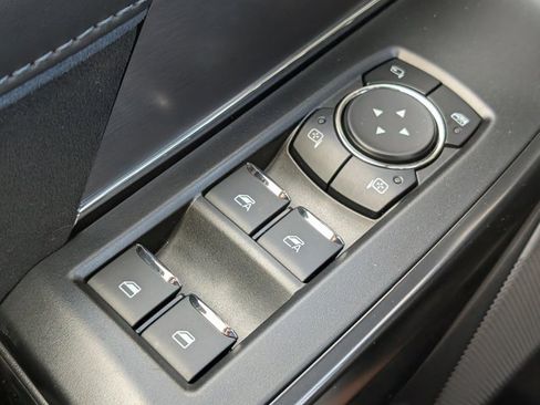 New 2025 Ford F150 Platinum w/ FX4 Off-Road Package image 21