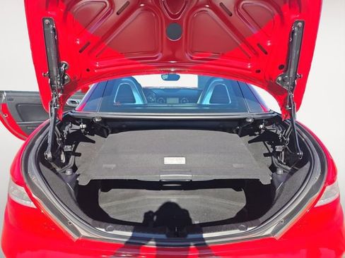 Used 2015 Mercedes-Benz SLK 250 image 31