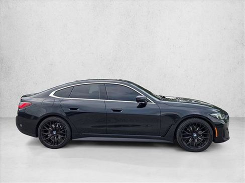 Used 2025 BMW 430i w/ Premium Package RWD image 4