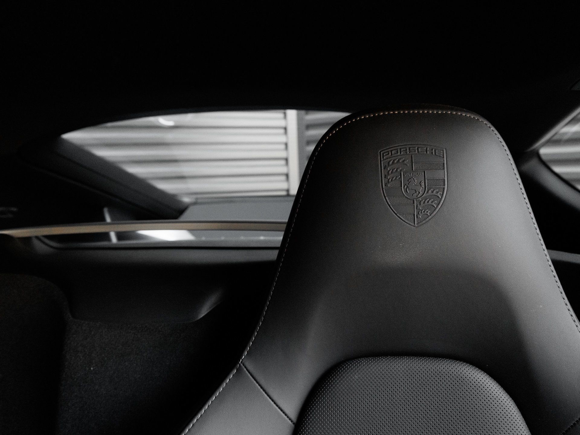 Certified 2025 Porsche 718 Cayman RWD image 16