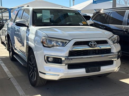 Used 2015 Toyota 4Runner Limited image 3