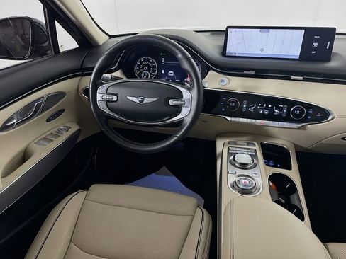 Used 2023 Genesis GV70 2.5T w/ Advanced Package image 27