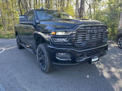 New 2026 RAM 2500 Tradesman AWD/4WD image 2