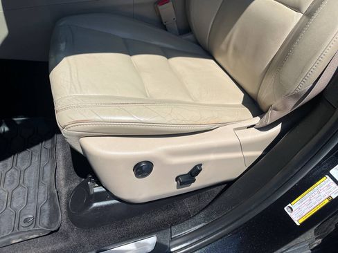 Used 2015 Dodge Durango Limited w/ Premium Group AWD/4WD image 16