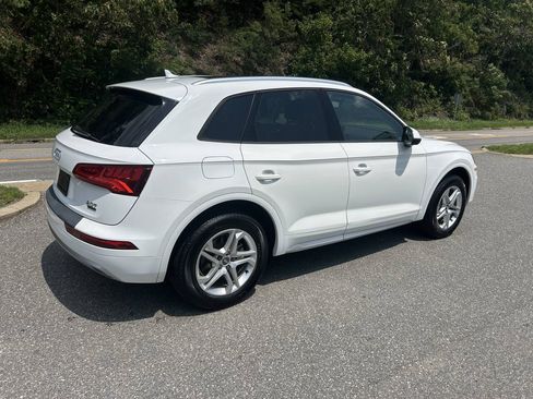 Used 2018 Audi Q5 2.0T Premium w/ Convenience Package AWD/4WD image 7
