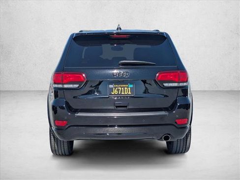 Used 2020 Jeep Grand Cherokee Altitude RWD image 7