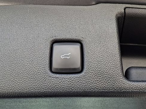 Used 2023 Ford Escape ST-Line AWD/4WD image 30